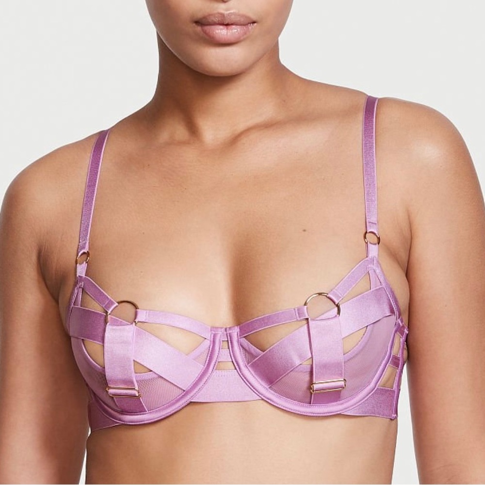 Victoria’s Secret Light Lilac Strappy Banded Sexy Bra